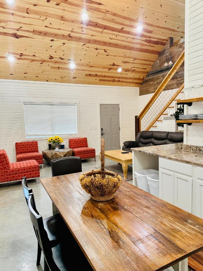 Knotty Squirrel Cabins Mountain View Exterior foto